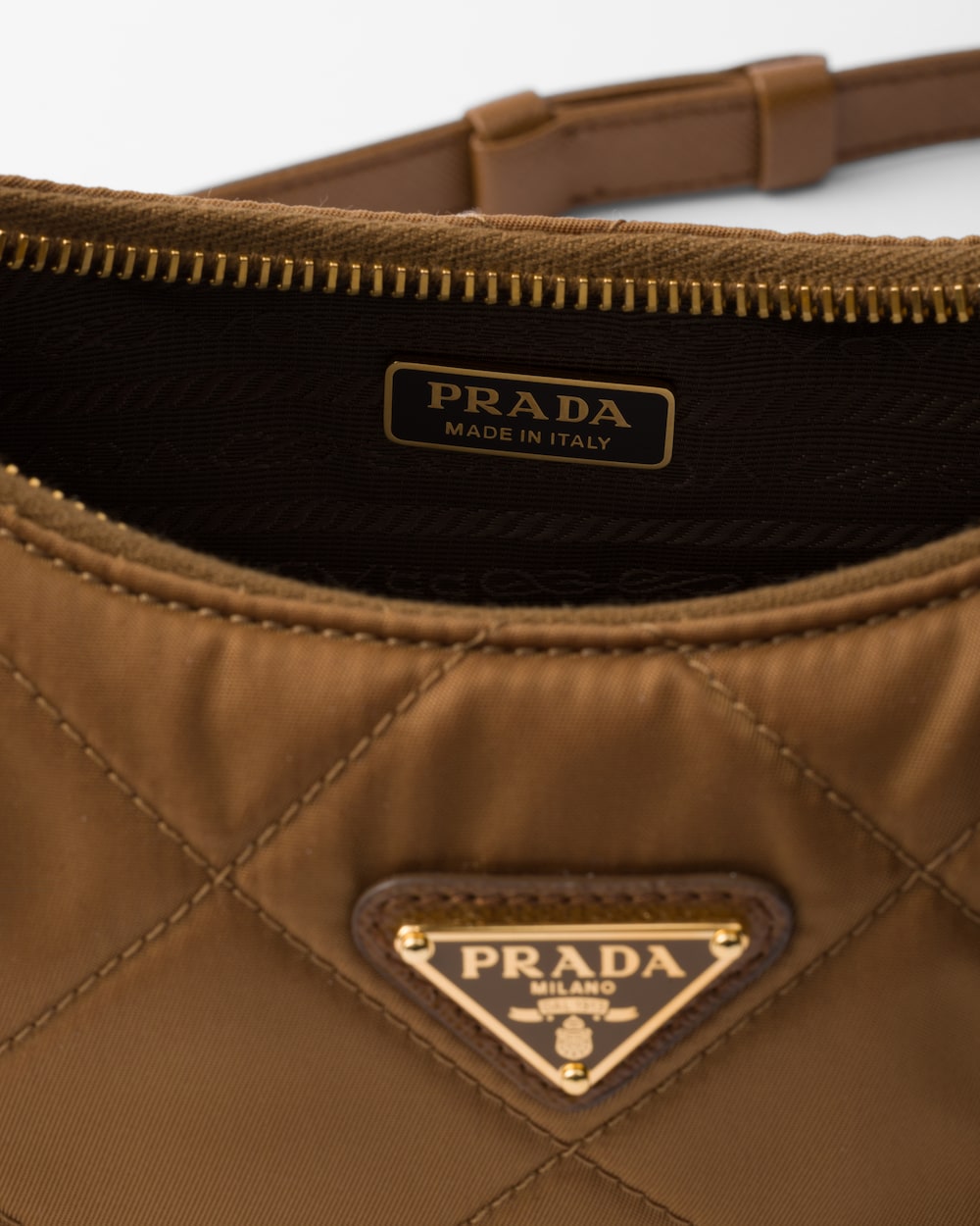Prada Re-Edition 1995 Chaîne Re-Nylon Mini-Bag - Image 3